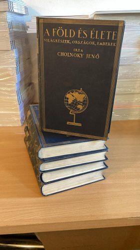 Cholnokly Jenő: A Föld és élete I-V. (antikvár)