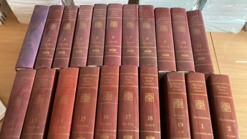 Magyar Nagylexikon 1-19./Kronológia 1-2. (antikvár)