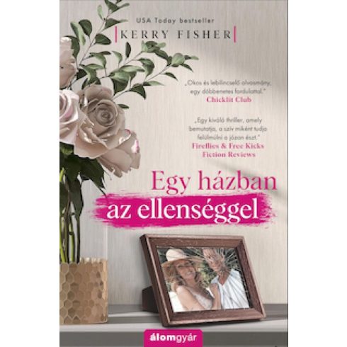 Kerry Fisher: Egy házban az ellenséggel